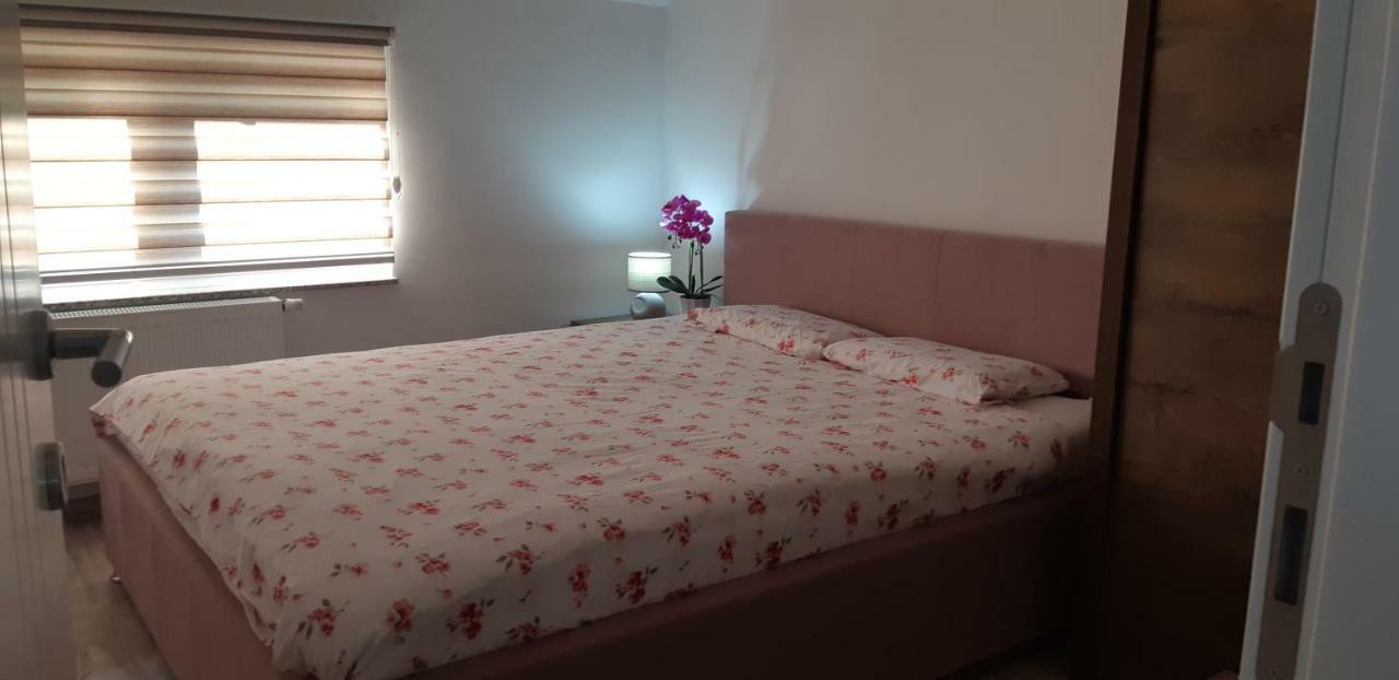 Apartmani Bilic Korenica Buitenkant foto